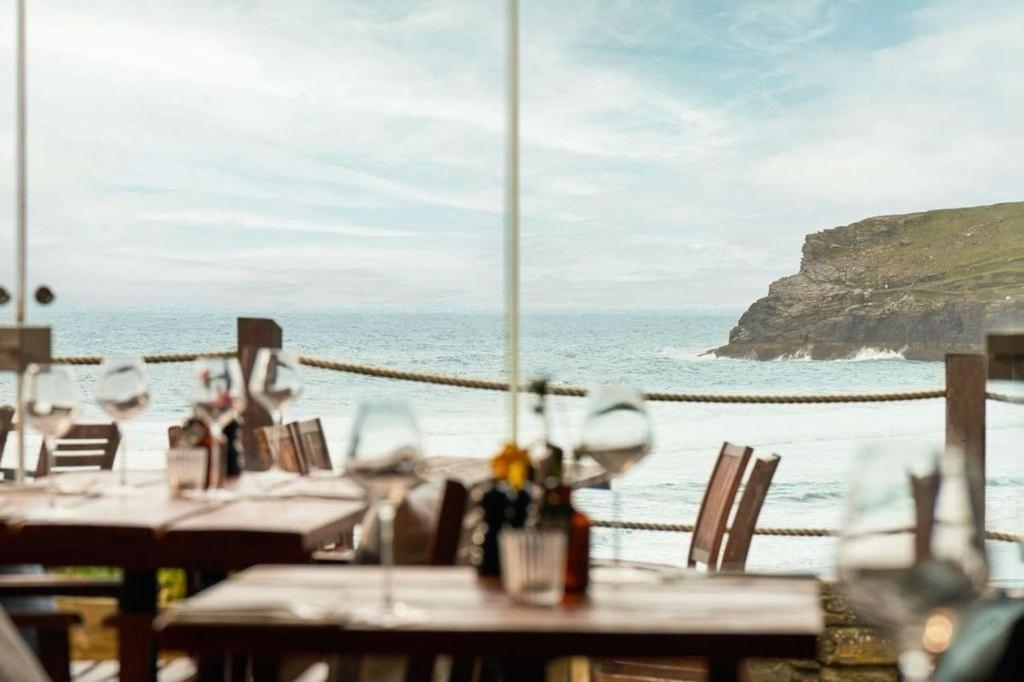 טינטאג'ל Port William Inn מראה חיצוני תמונה