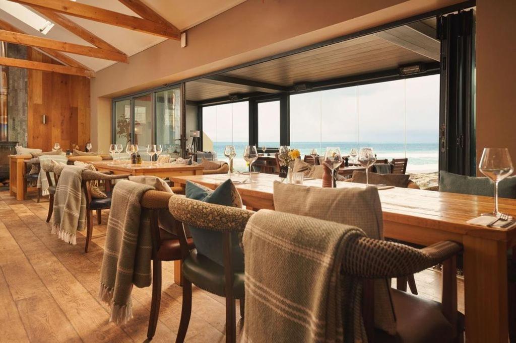 טינטאג'ל Port William Inn מראה חיצוני תמונה