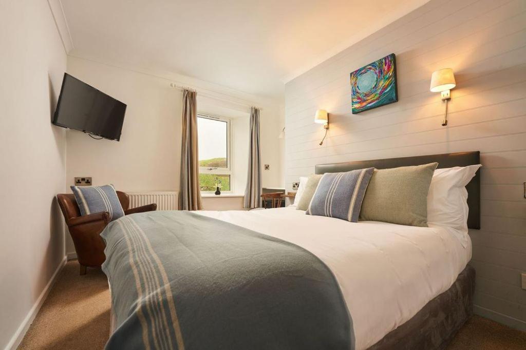 טינטאג'ל Port William Inn מראה חיצוני תמונה