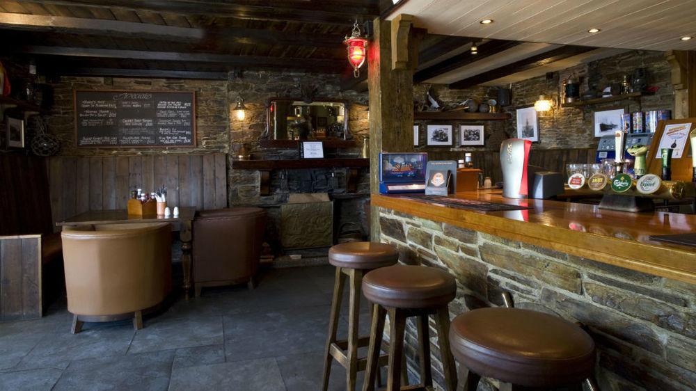 טינטאג'ל Port William Inn מראה חיצוני תמונה